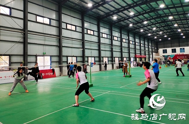 新蔡縣舉辦2023年“瀘州老窖特曲杯”羽毛球比賽